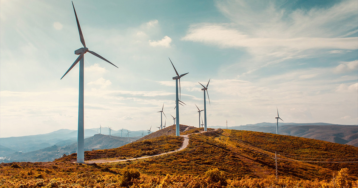 Oman Advances Renewable Energy Initiatives and Gas Production Efforts